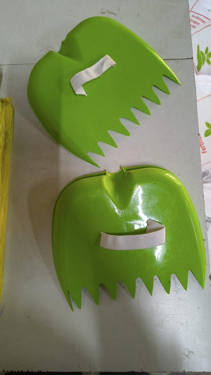 Leaf Scoops Hand Rakes 2 Pcs